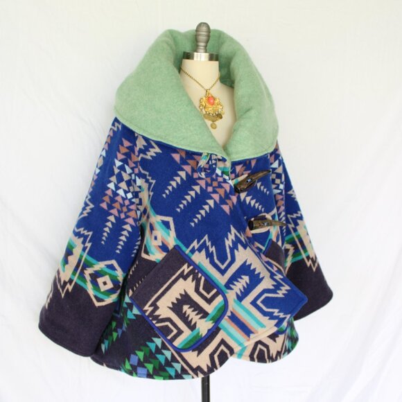 Pendleton Aztec Tribal Chief Joseph Wool blanket Cloak poncho Swing Jacket coat - Picture 6 of 12